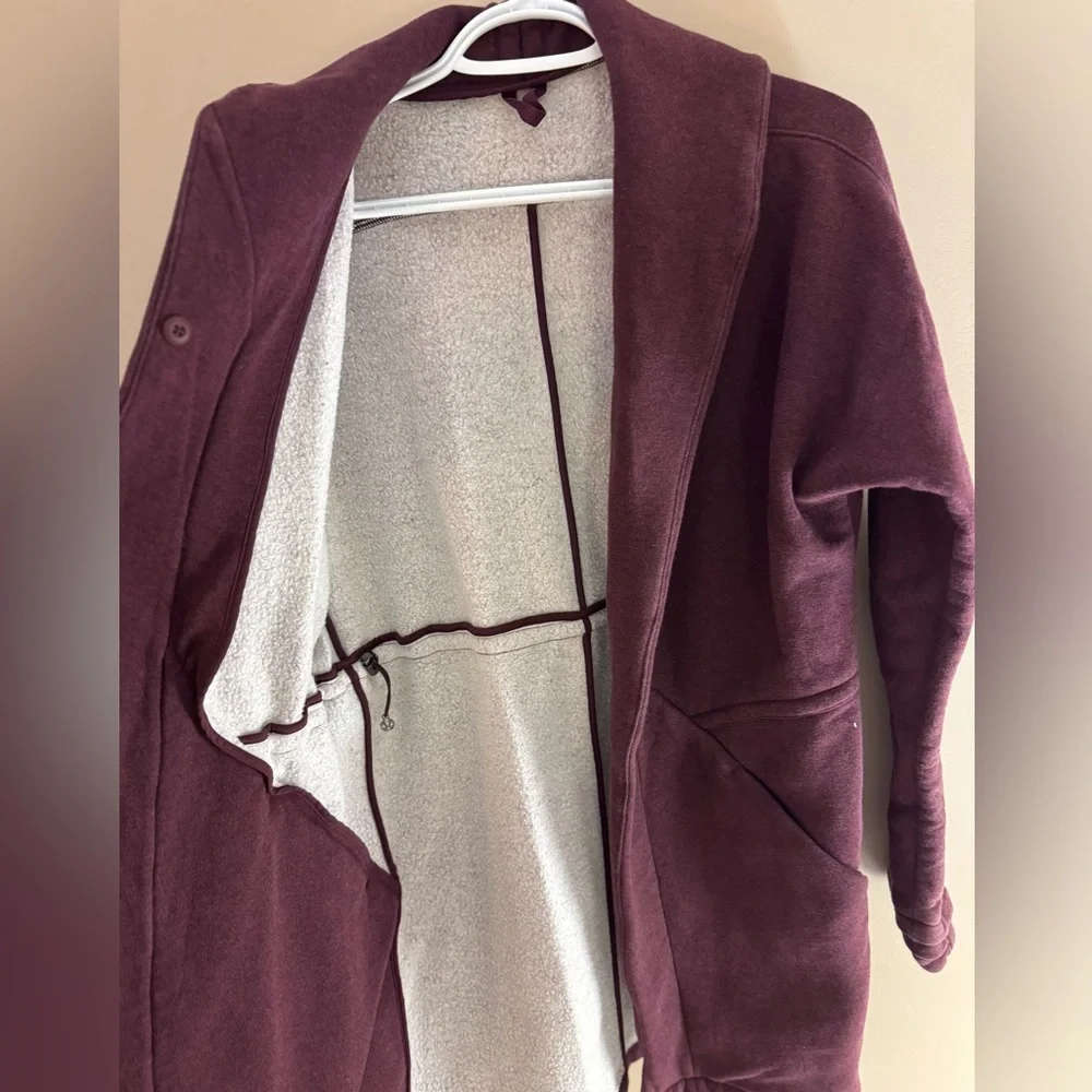 Lululemon Jacket/coat - Picture 9 of 12